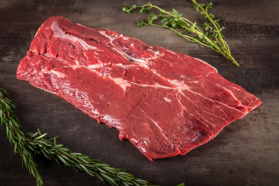 Wagyu Flat Iron roh vom Schwarzwälder Weiderind