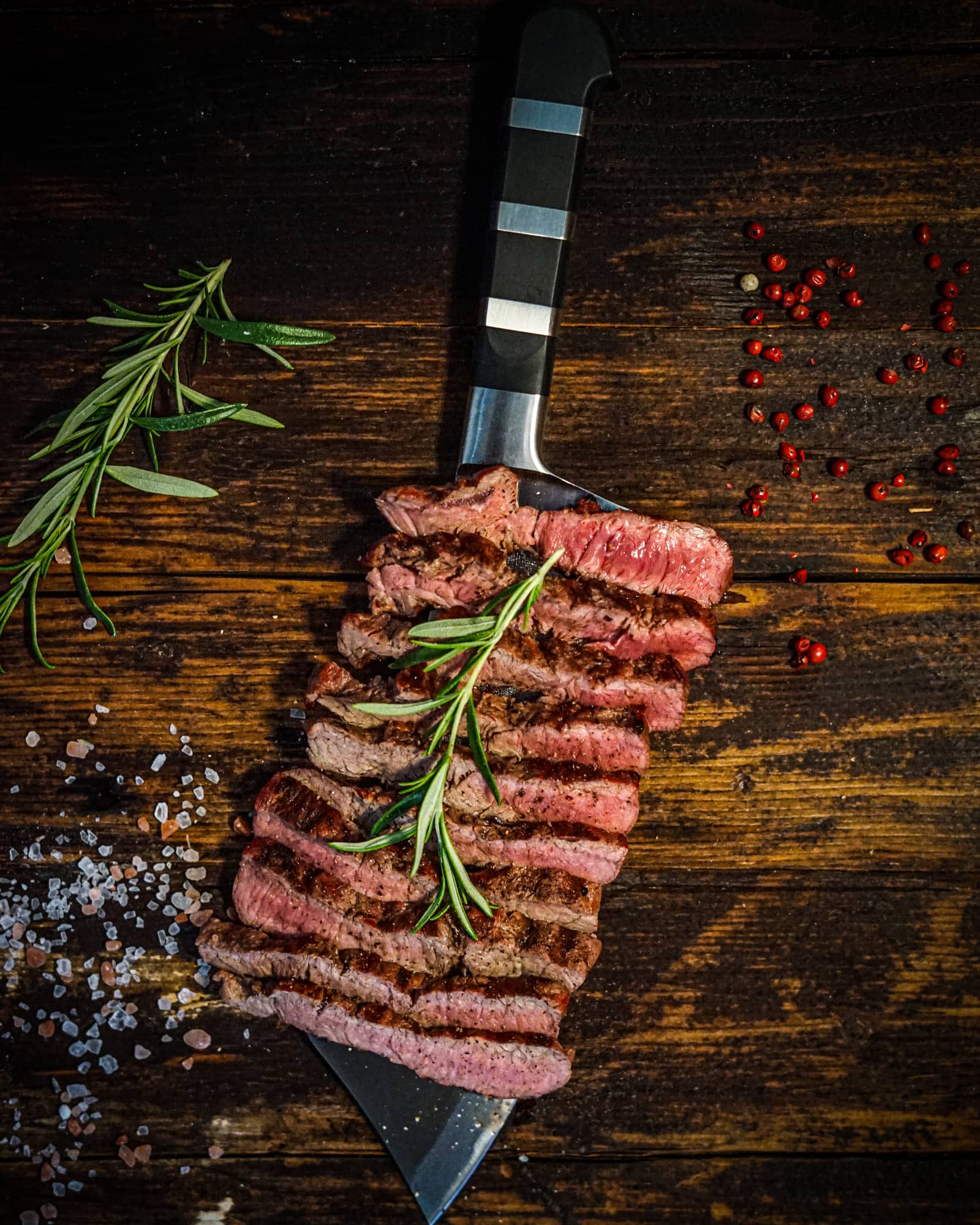 Rumpsteak vom Schwarzwälder Weiderind — frisch und Dry Aged